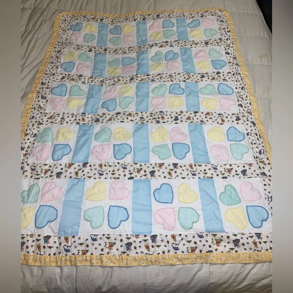 Disney Winnie the Pooh vintage 40 x 48 handmade Quilt